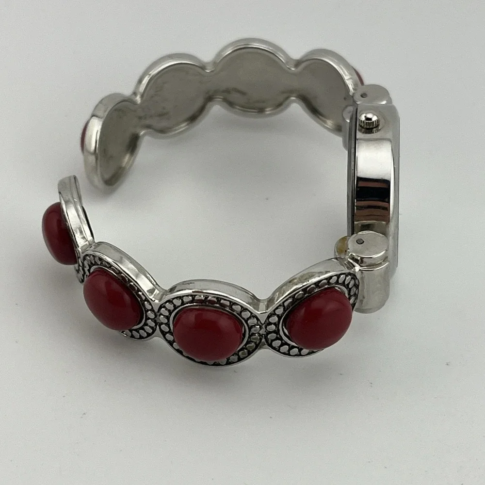 Geneva Platinum Watch Women 28mm Case‎ MOP Dial Bangle Red Accents- New Battery